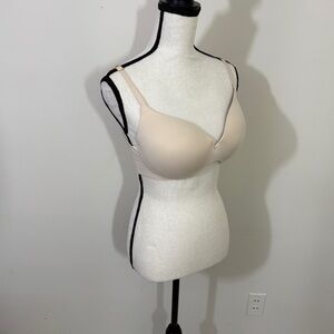 Women's Cream Bra Victoria Secret sz 32 DDD